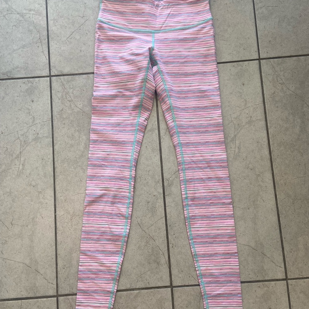 Lululemon Wunder Under Striped Leggings size 6